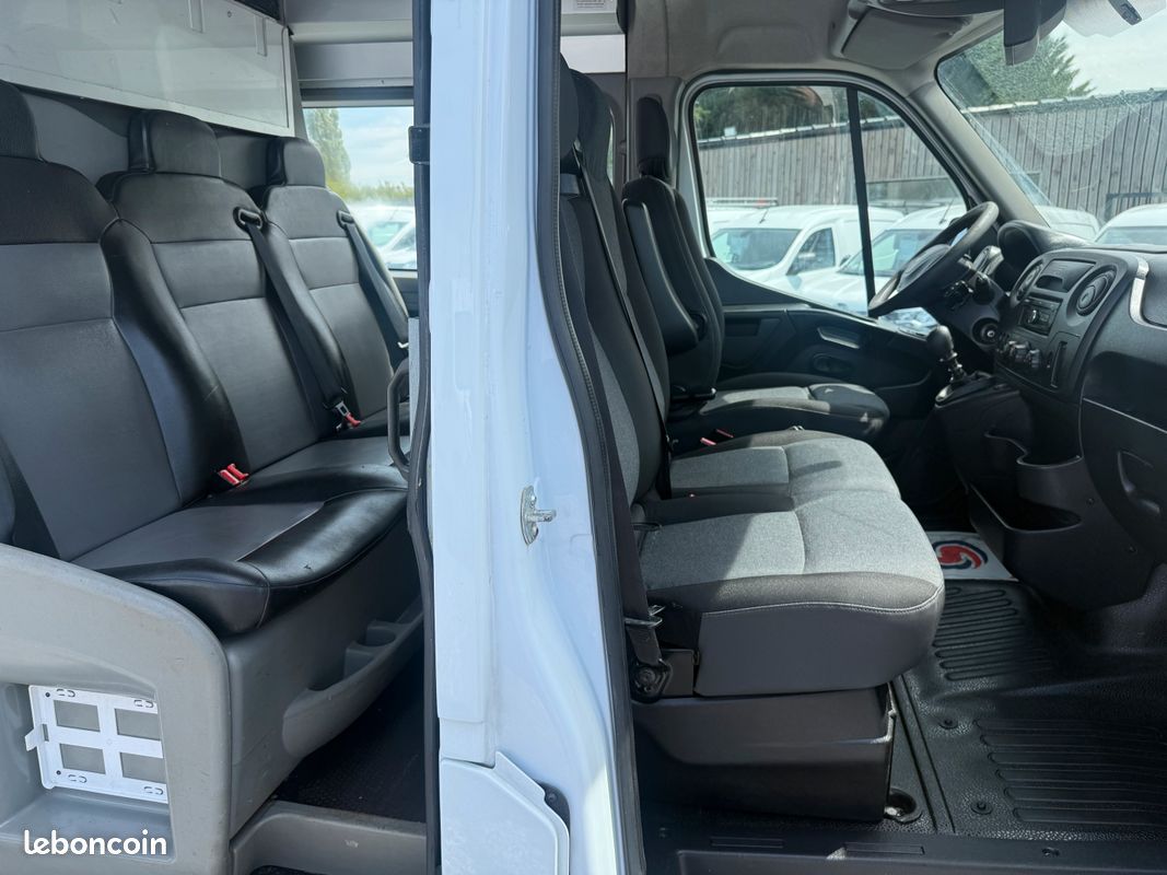 Renault master 7 places dci 130 l2h2 prix 12416 ht (image 4)