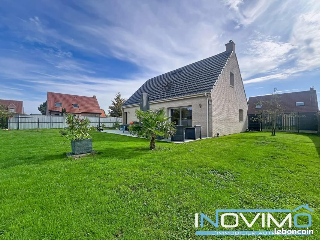 Maison 6 pièces 96 m² · à Wormhout · 96 m² · 340 000 €