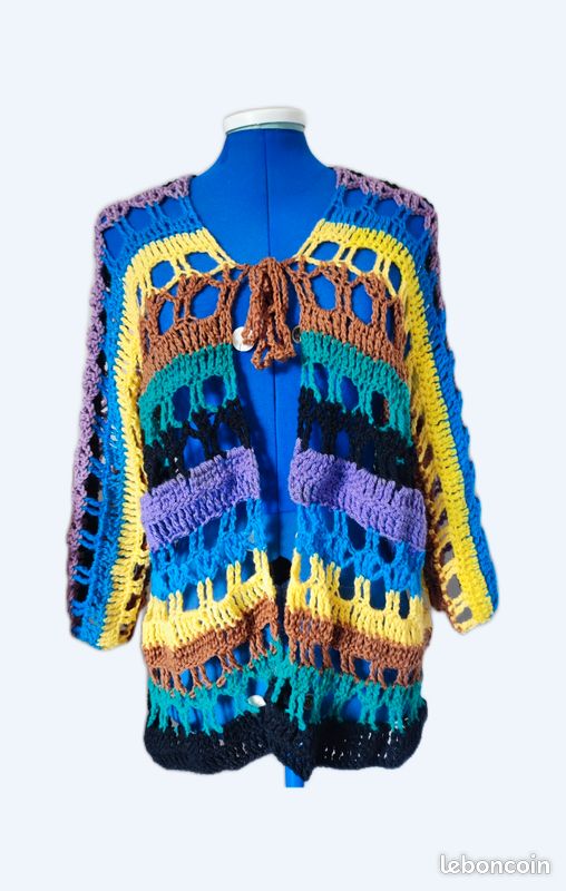 Gilet jamais porté fait main (image 1)