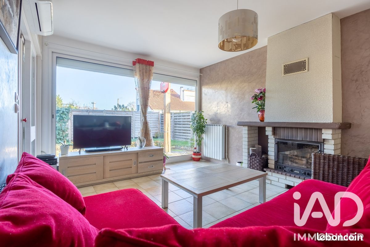 Maison 4 pièces 98 m² · à Clermont-Ferrand · 98 m² · 1 125 €/mois