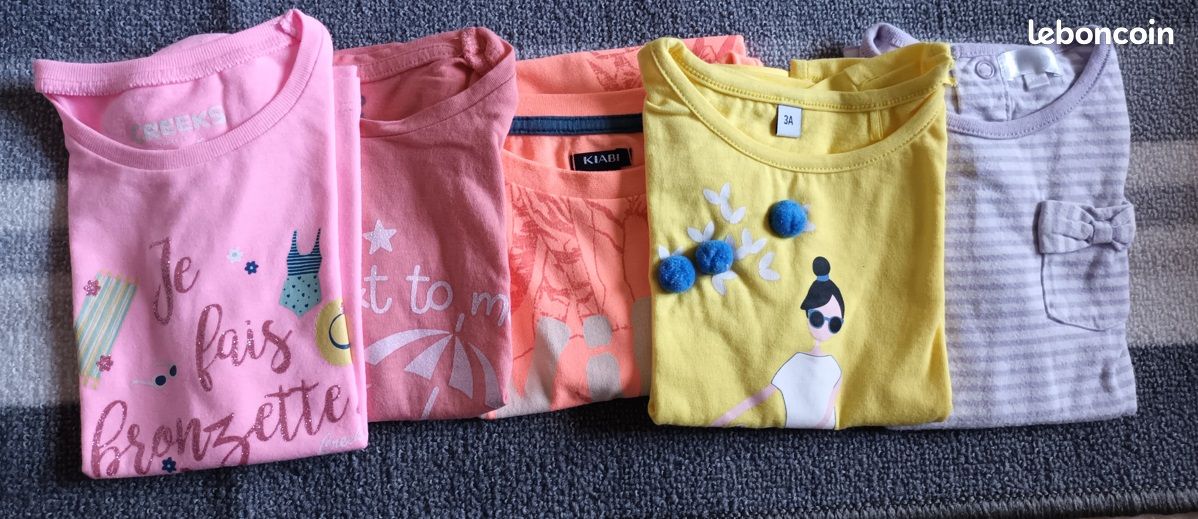 Tee-shirts manches courtes Taille 3 ans - TBE (image 1)