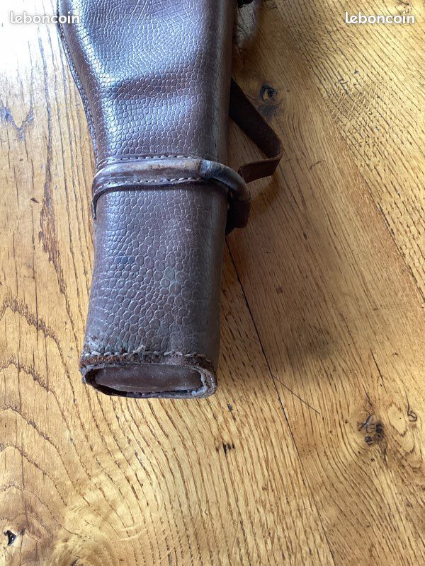 Ancien Etui a Fusil De Chasse Cuir Forme Jambon Accessoire T 24,35