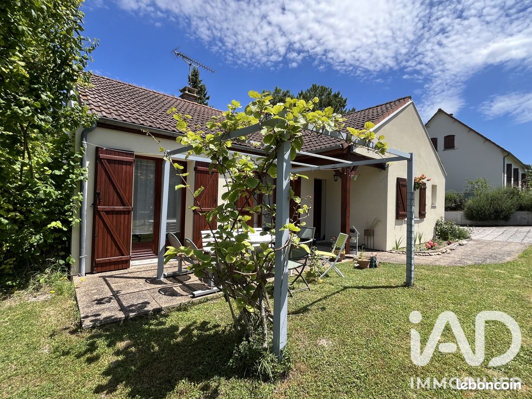 Maison 4 pièces 84 m² · à Souligny · 84 m² · 179 000 €