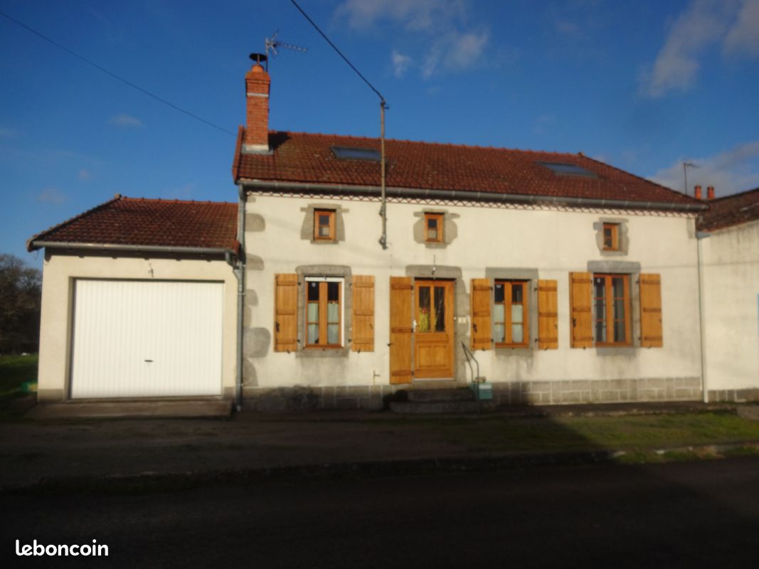 Maison 4 pièces 90 m² · à Le Dorat · 90 m² · 520 €