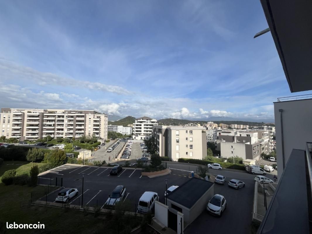 Appartement 3 pièces 63 m² · à Ajaccio · 63 m² · 988 €/mois