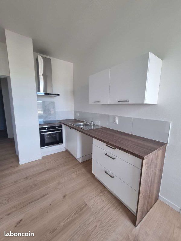 Appartement 3 pièces 66 m² · à Oloron-Sainte-Marie · 66 m² · 690 €/mois