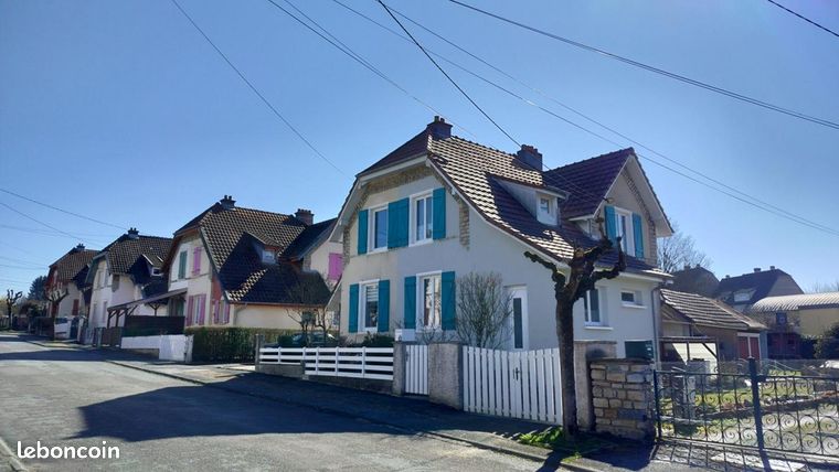 Maison 6 pièces 140 m²