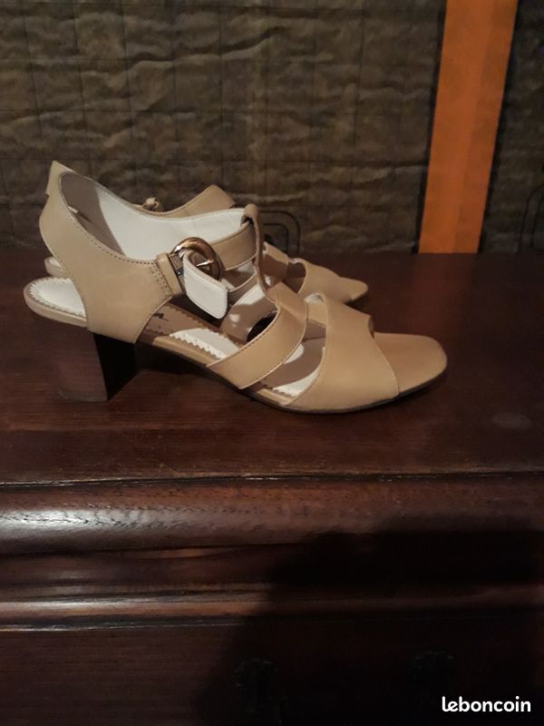 Chaussures en cuir (image 2)