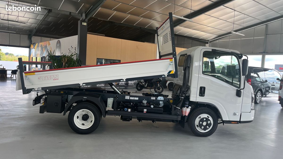 39 990 ht / isuzu m 27 3l 150cv benne / neuf / tva récupérable (image 3)
