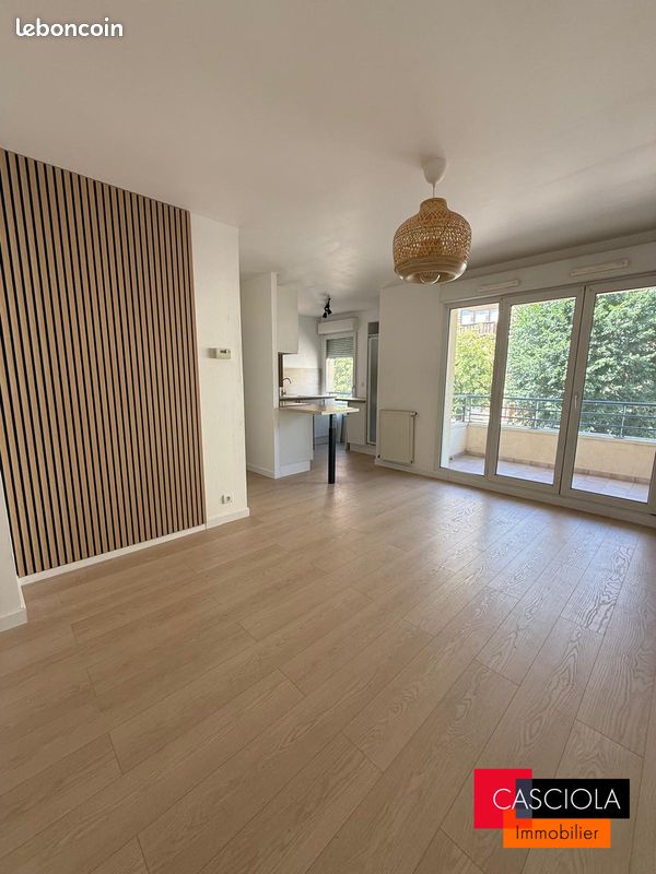 Appartement 2 pièces 43 m² · à Metz · 43 m² · 750 €