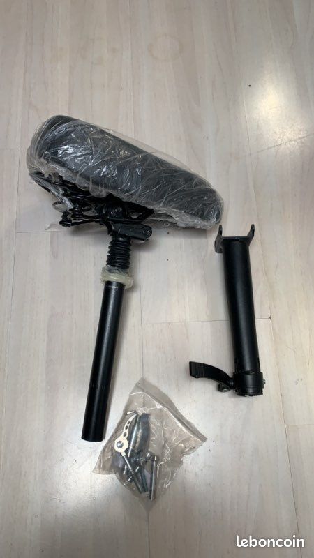 Selle trottinette électrique (image 1)
