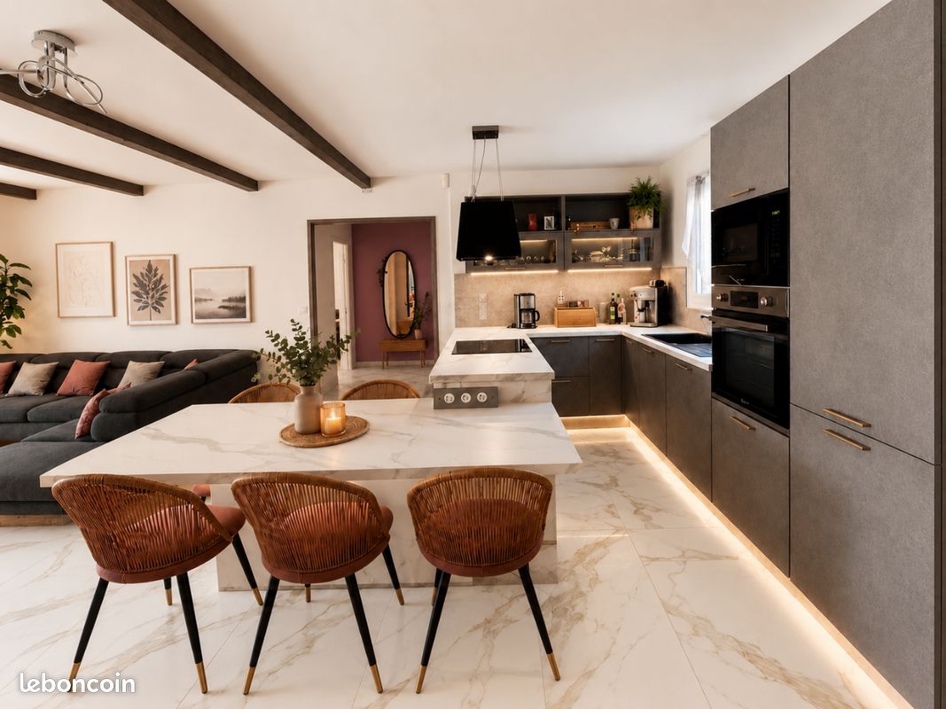 Maison 7 pièces 122 m² · à Miramas · 122 m² · 370 000 €