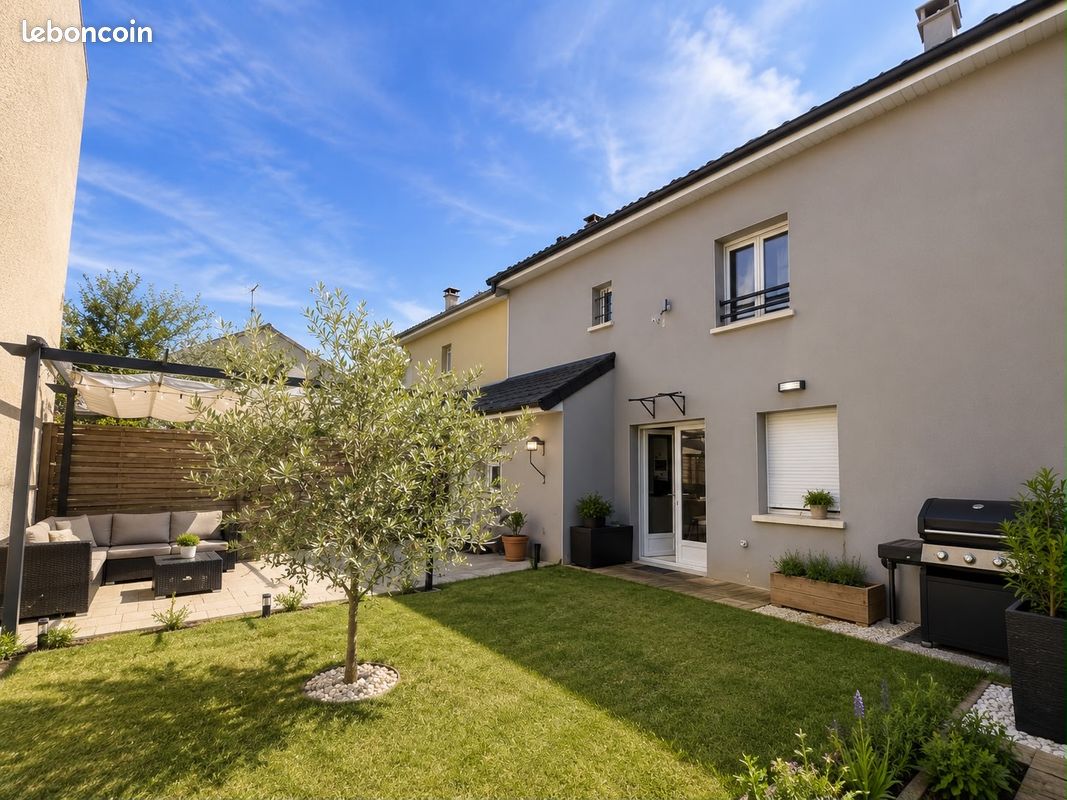 Maison 4 pièces 100 m² · à Drancy · 100 m² · 341 250 €