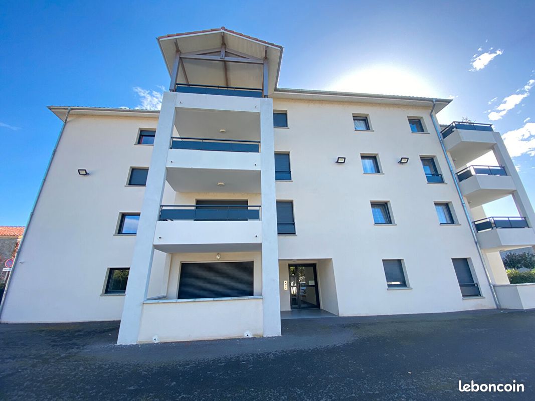 Appartement 1 pièce 26 m² · à Aire-sur-l'Adour · 26 m² · 403 €