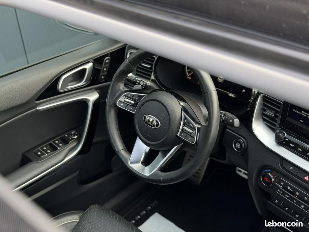 KIA XCEED 1.6 CRDi MHEV 136 DCT Premium (image 5)