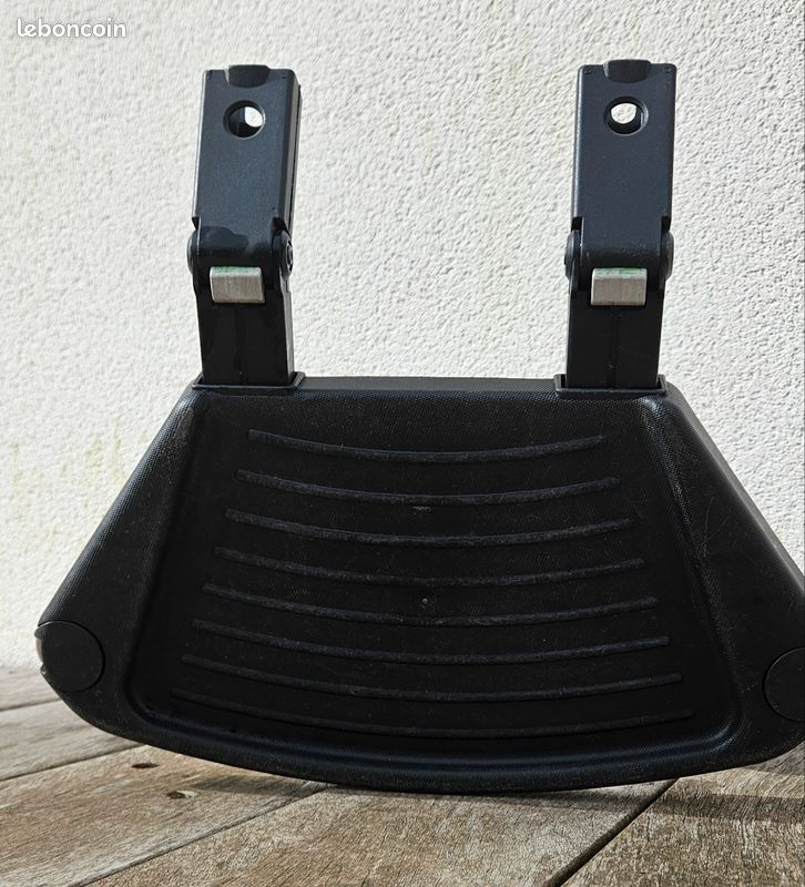 Planche Peg Perego + extensions guidon – Bon état (image 2)