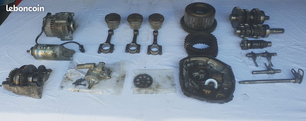 Pieces moteur GSXR 1100 W 1995 (image 1)