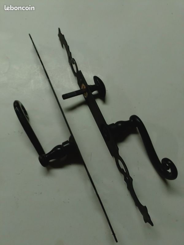 Poignée de porte en métal (image 4)