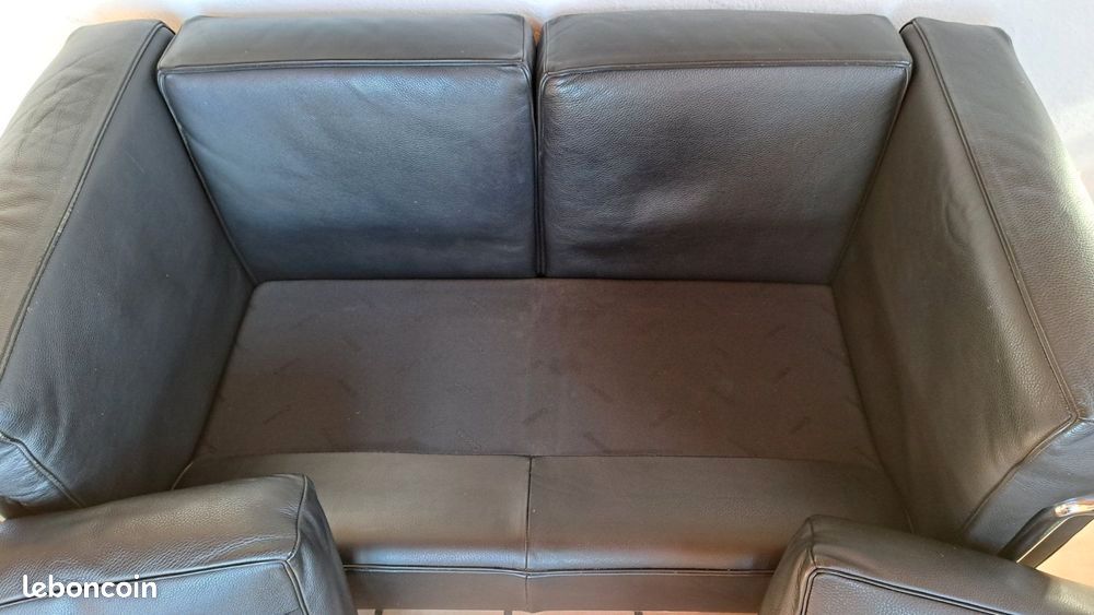 LC2 Cassina (image 4)