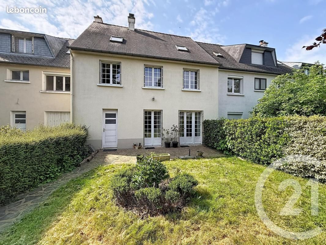 Maison 6 pièces 146 m² · à Rennes · 146 m² · 472 500 €