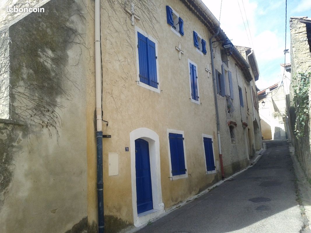 Maison 4 pièces 94 m² · à Laudun-l'Ardoise · 94 m² · 630 €/mois