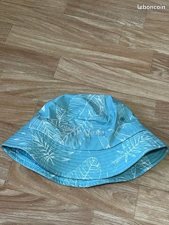 Bonnet, bob, béret Louis Vuitton d'occasion - Annonces accessoires et  bagagerie leboncoin