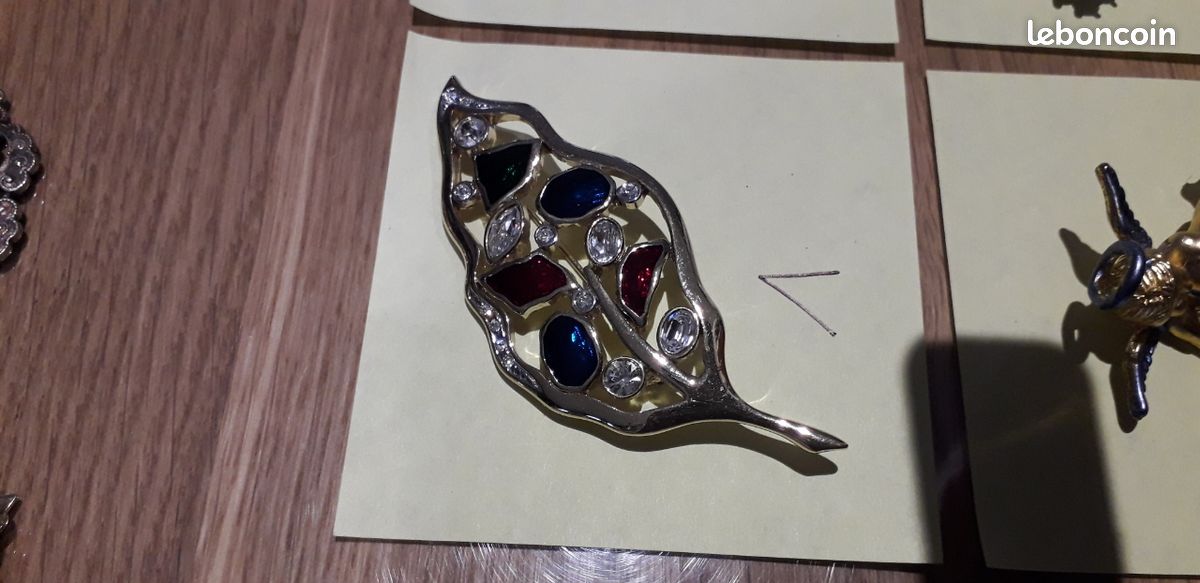 Broches vintage (image 2)