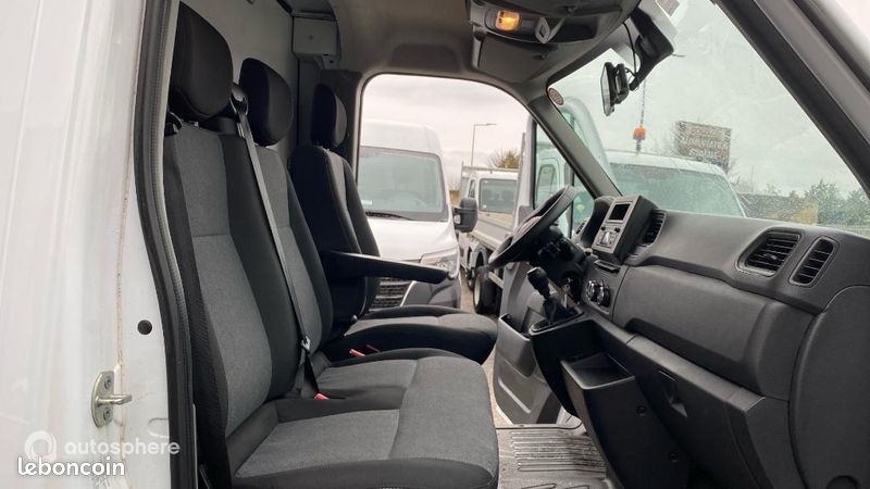 Renault Master Véhicule utilitaire ou Société F3500 L3H1 2.3 Blue dCi 145ch Confort EuroVI (image 15)