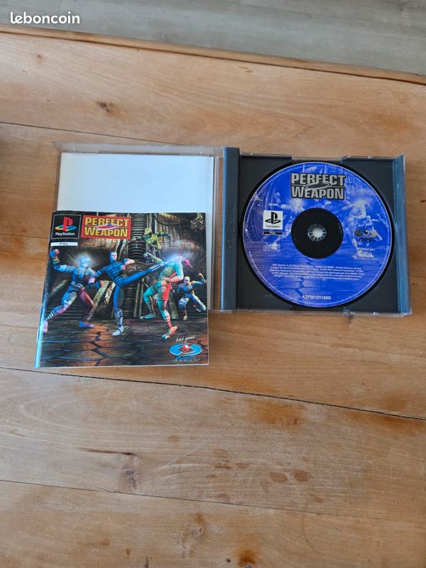 Perfect Weapon Jeu PS1 Complet Sony : Achat occasion | Jeux vidéo Très bon état