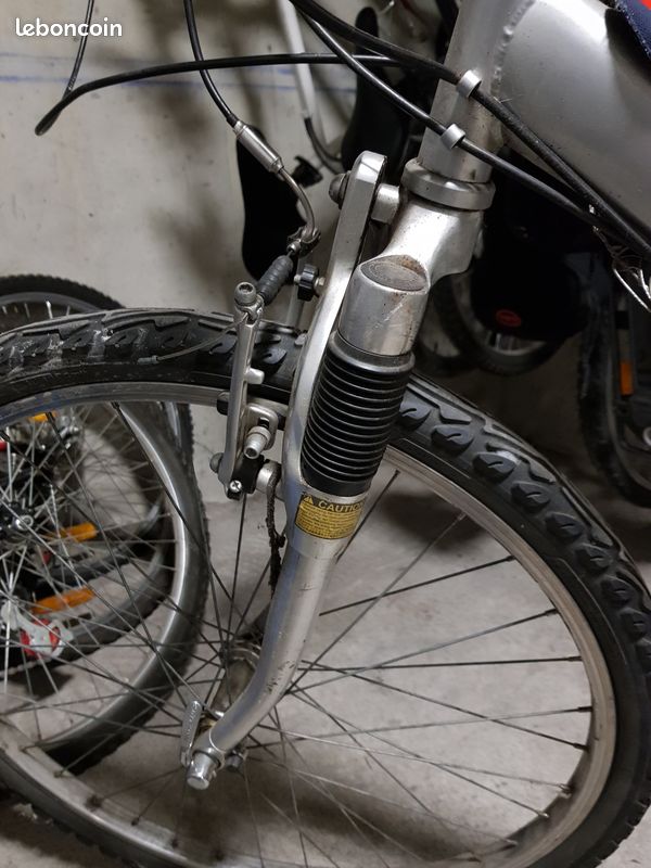 Velo fille taille m (image 2)