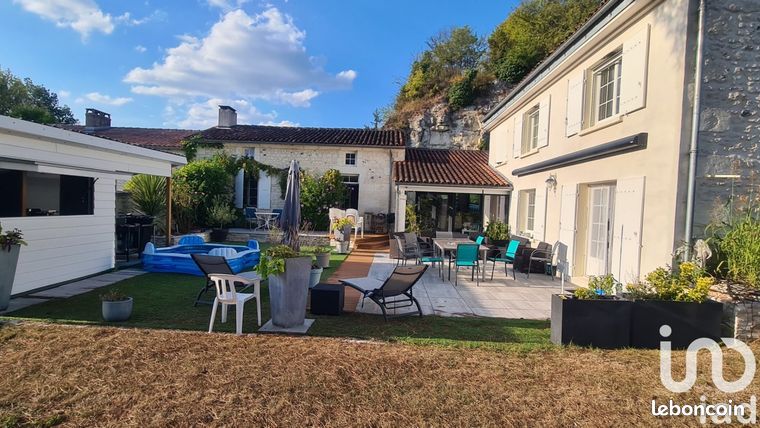 Maison 7 pièces 198 m²