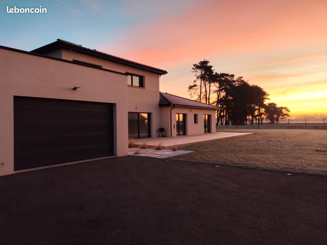 Maison 4 pièces 190 m² · à Octeville-sur-Mer · 190 m² · 590 000 €