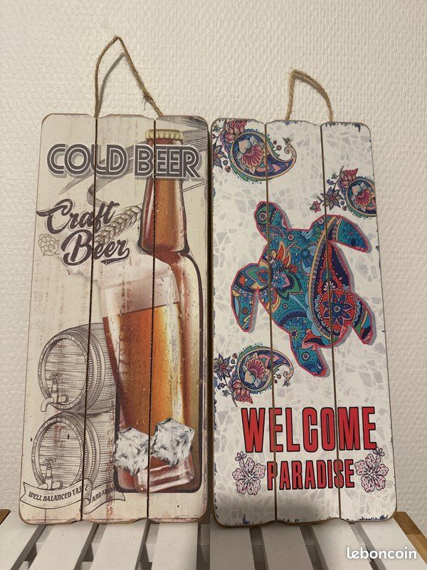 Deux petits panneaux décoratifs (image 1)