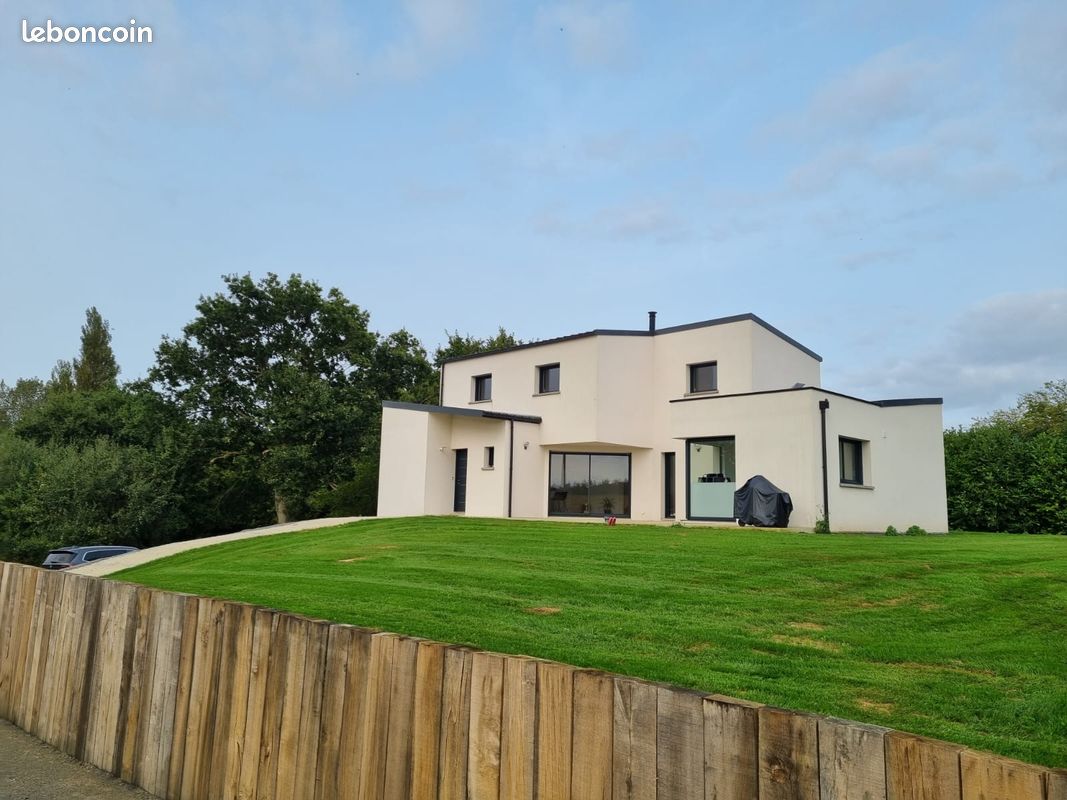 Maison 7 pièces 150 m² · à Pordic · 150 m² · 1 400 €/mois