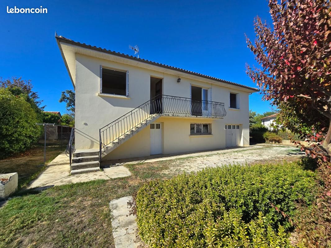 Maison 5 pièces 123 m² · à Pavie · 123 m² · 158 000 €