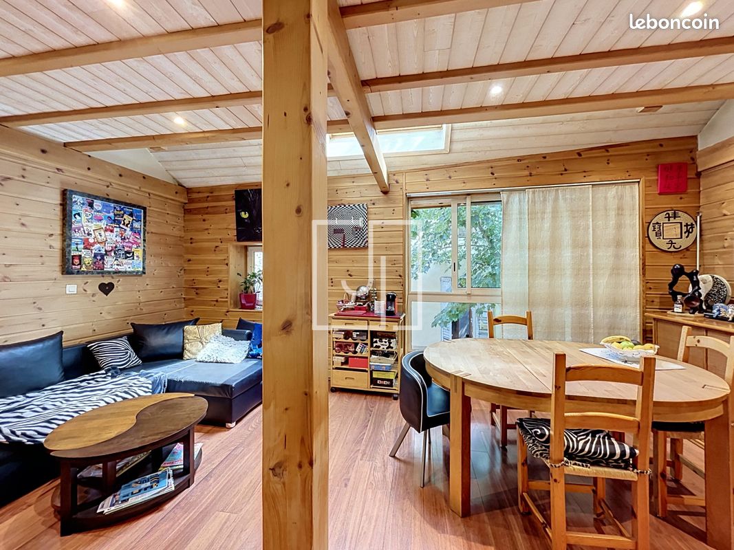 Appartement 5 pièces 103 m² · à Barcelonnette · 103 m² · 258 000 €
