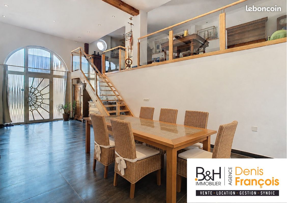 Maison 10 pièces 338 m² · à Saasenheim · 338 m² · 590 000 €