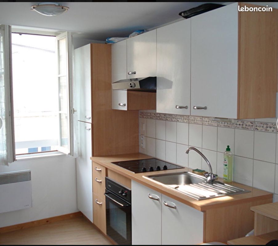 Appartement 1 pièce 35 m² · à Fontenay-le-Comte · 35 m² · 440 €/mois