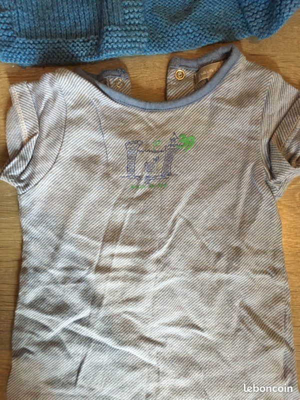 Lot vêtements bébé 6 mois,Pyjama, body, pantalon, chemise jacadi (image 3)