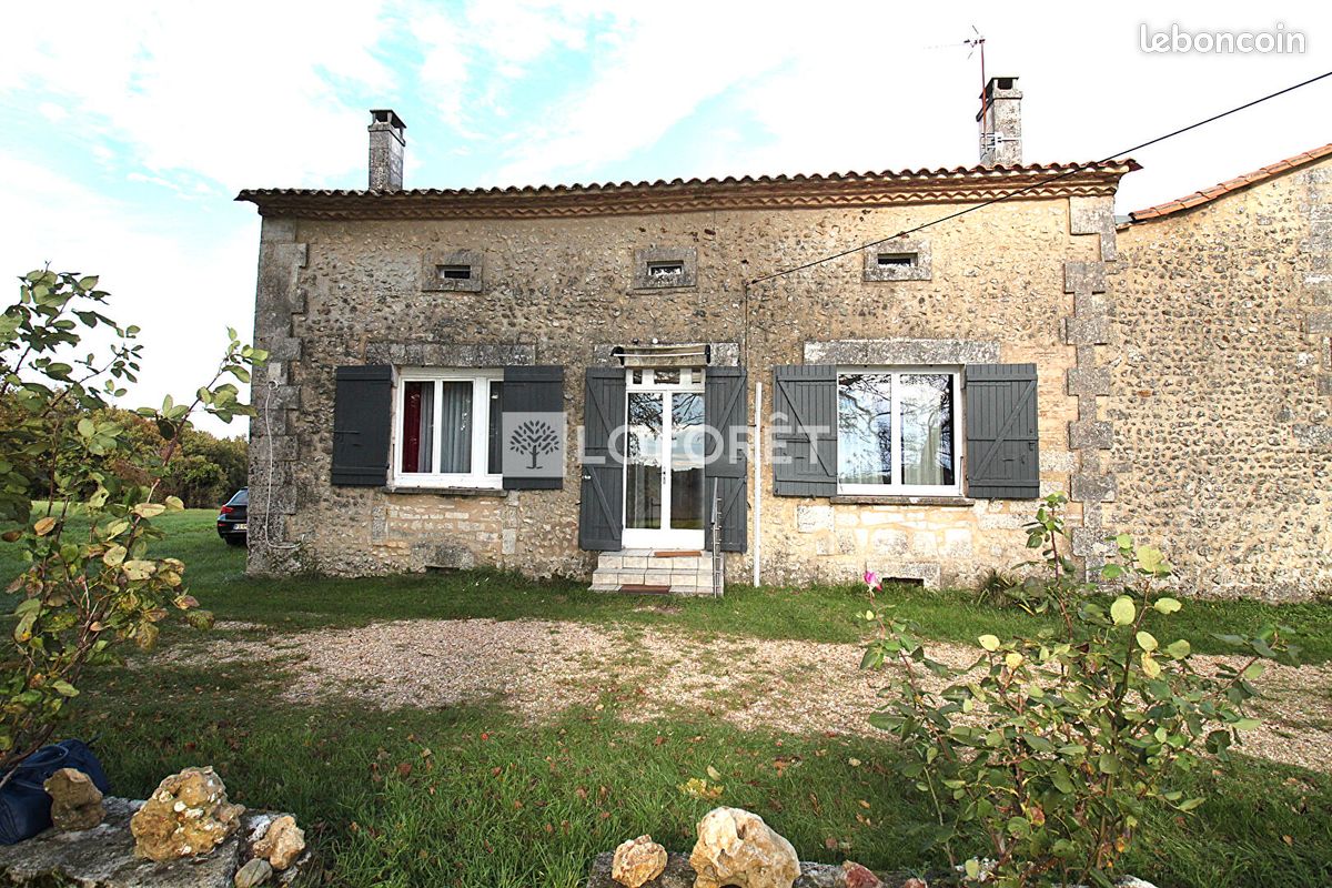Maison 4 pièces 122 m² · à Saint-Martin-de-Ribérac · 122 m² · 900 €/mois