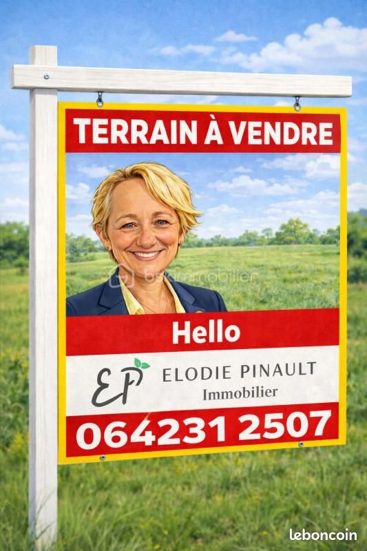 Terrain 700 m² Melesse · 158 900 €