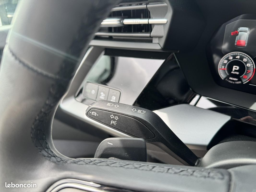 AUDI A3 Sportback TFSI Mild Hybrid 116 S tronic 7 Business Executive (image 8)