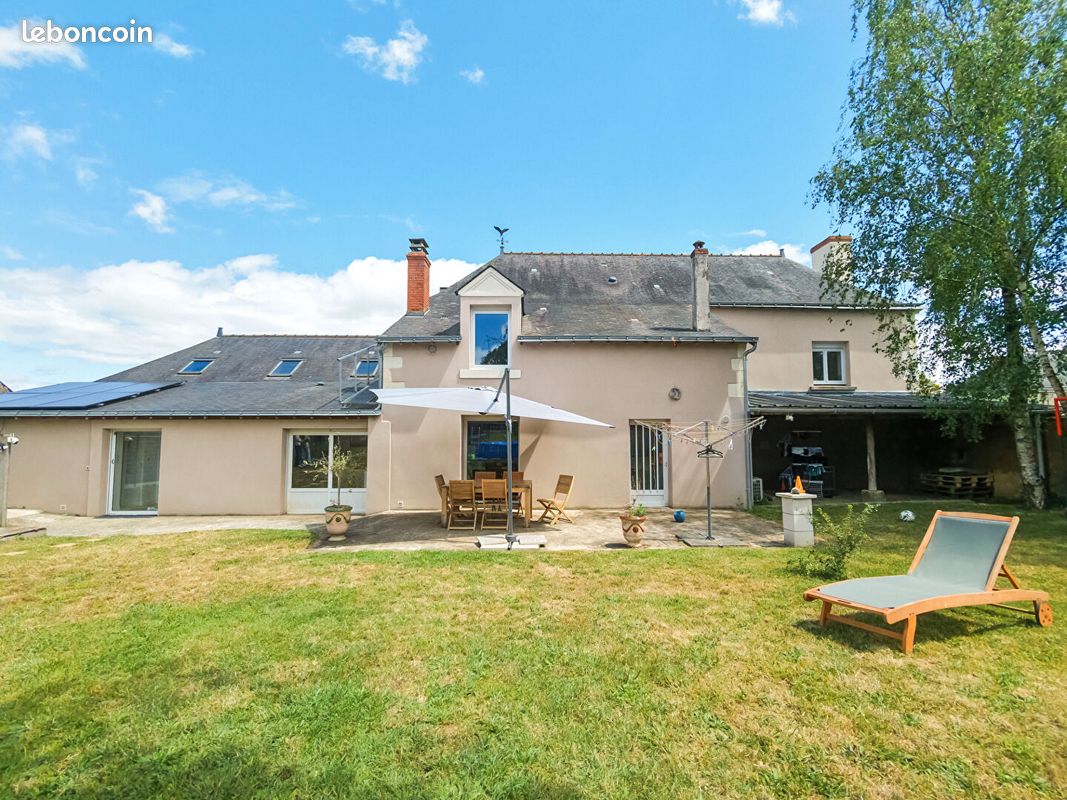Maison 7 pièces 267 m² · à Terranjou · 267 m² · 399 900 €