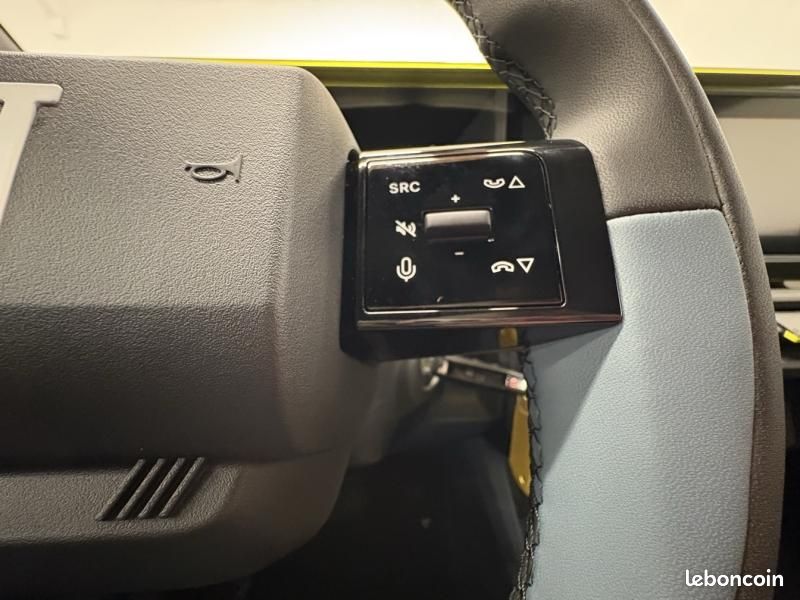 Fiat Grande Panda 1.2 Hybrid Turbo 110ch La Prima eDCT6 (image 14)