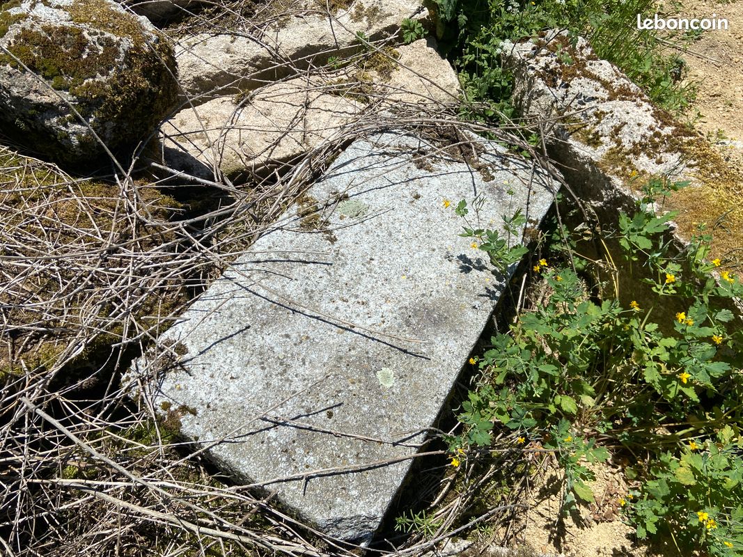 Vends pierre de taille granit (image 1)