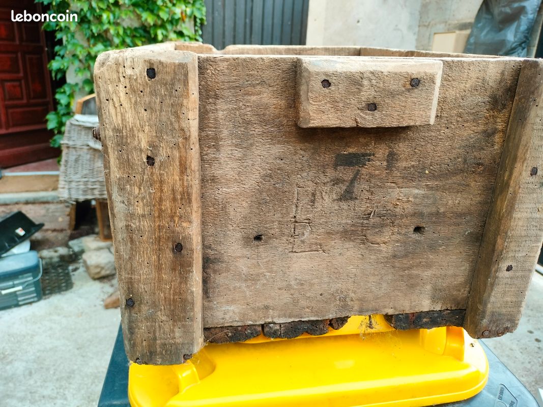 Caisse en bois rustique (image 11)