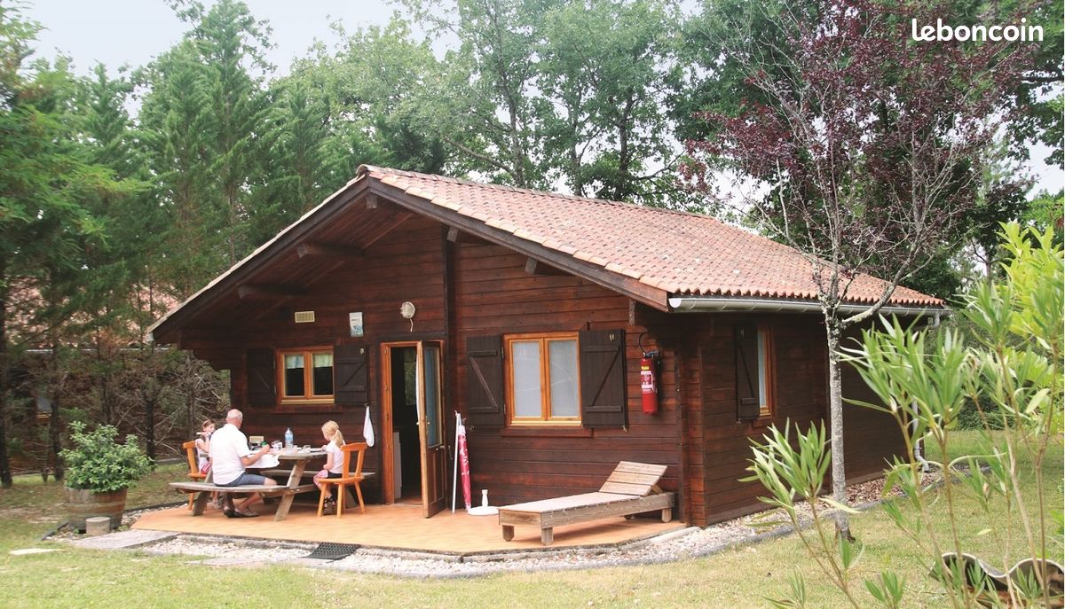 Hébergement insolite dans petit camping familial (image 4)