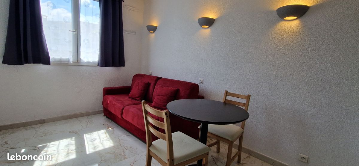 17m2 Studio meublé 17m2 - Locations