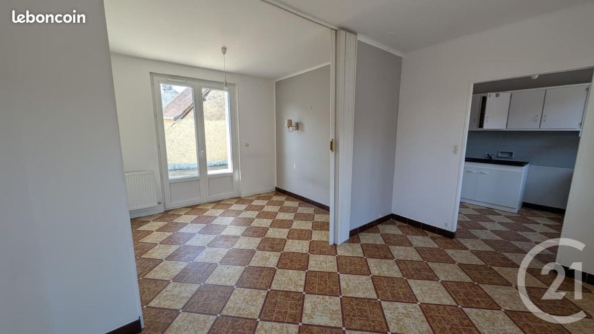 Appartement 2 pièces 32 m² · à Châteaudun · 32 m² · 476 €/mois