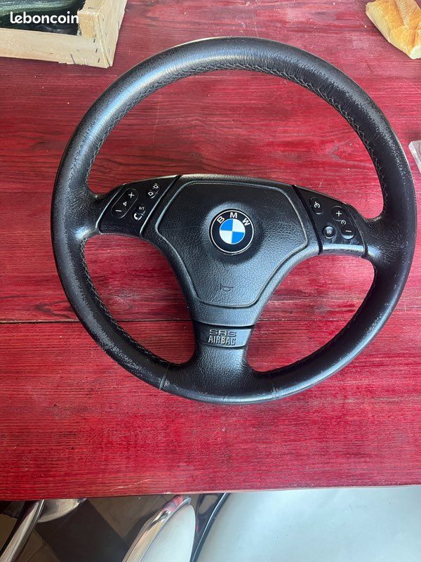 Volant e46 phase 1 réserver a lou trn (image 3)